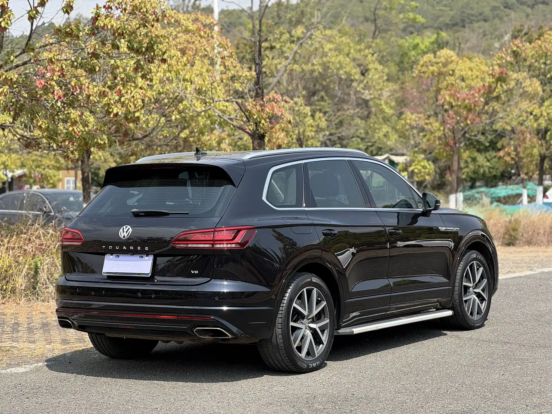Фото 5 - Volkswagen Touareg
