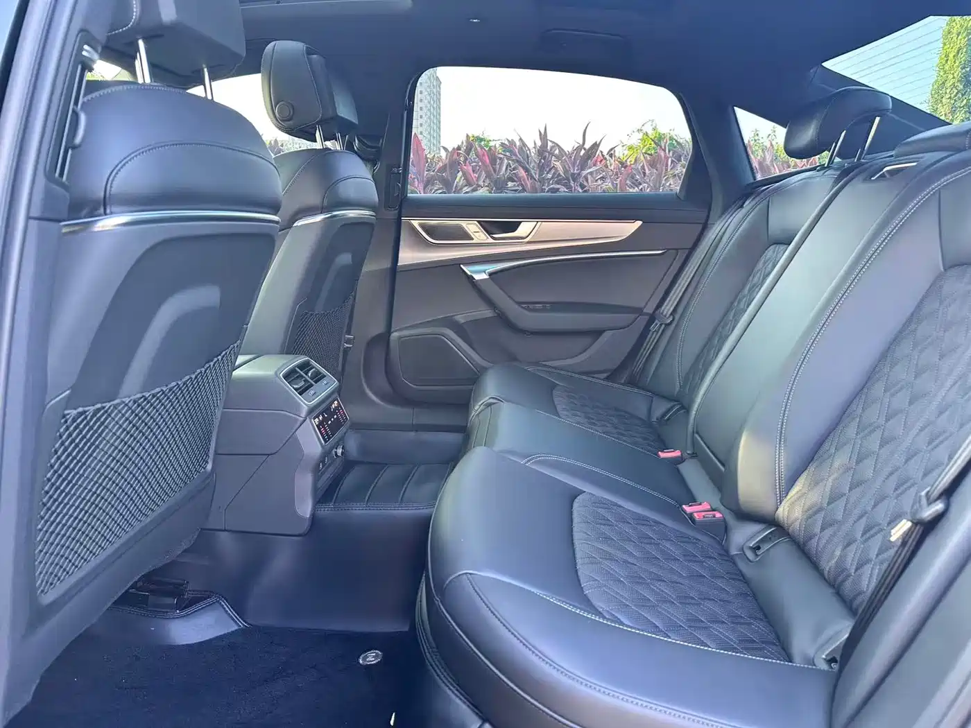 Audi A6L 2025 45 TFSI Premium Sport фото 7