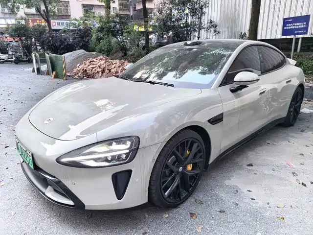 XIAOMI CAR XIAOMI SU7