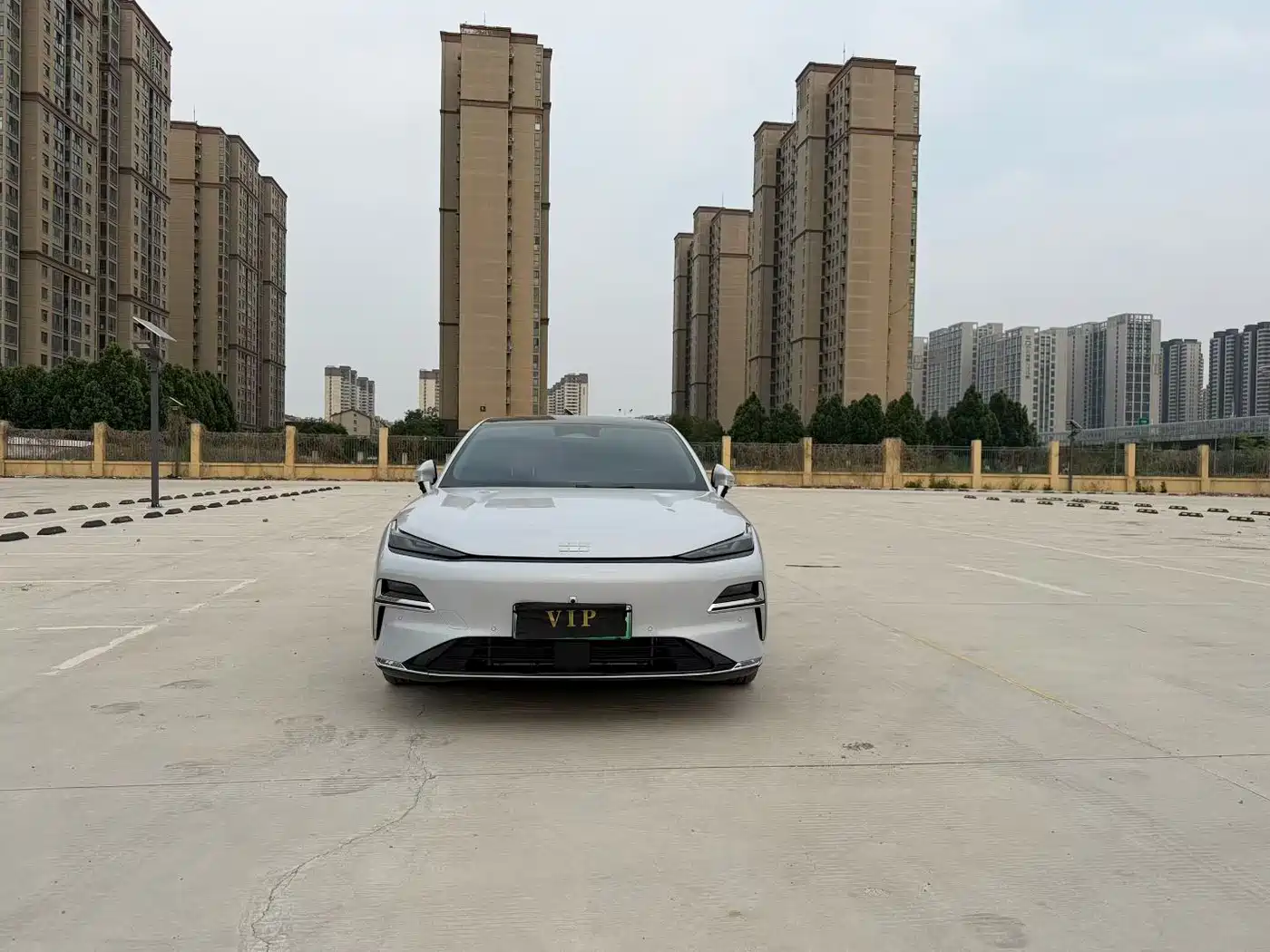 Geely Galaxy Galaxy Xingyao 8 2025 130km EM-i Premium Edition фото 2