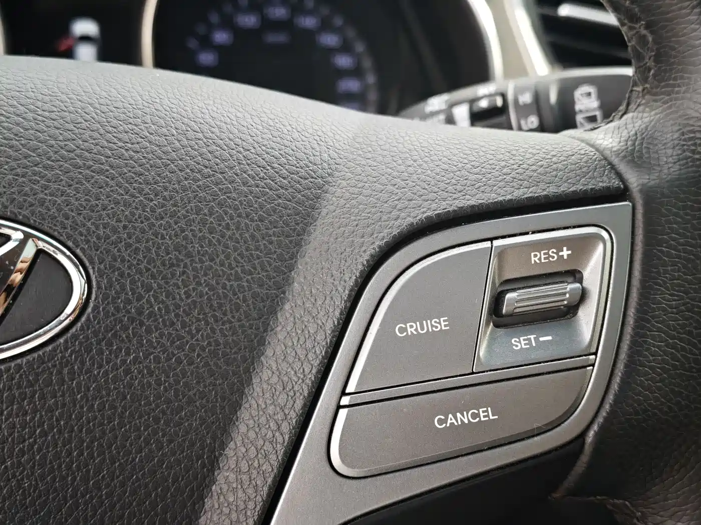 Hyundai Santa Fe 2017 2.0T Automatic 4WD Intelligent 7-Seater фото 20