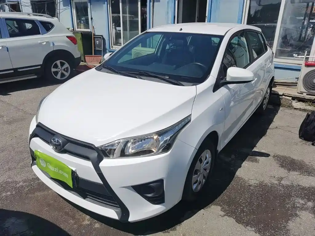 Toyota YARiS L Zhi Xuan 2014 1.3E Manual Charming Edition фото 2