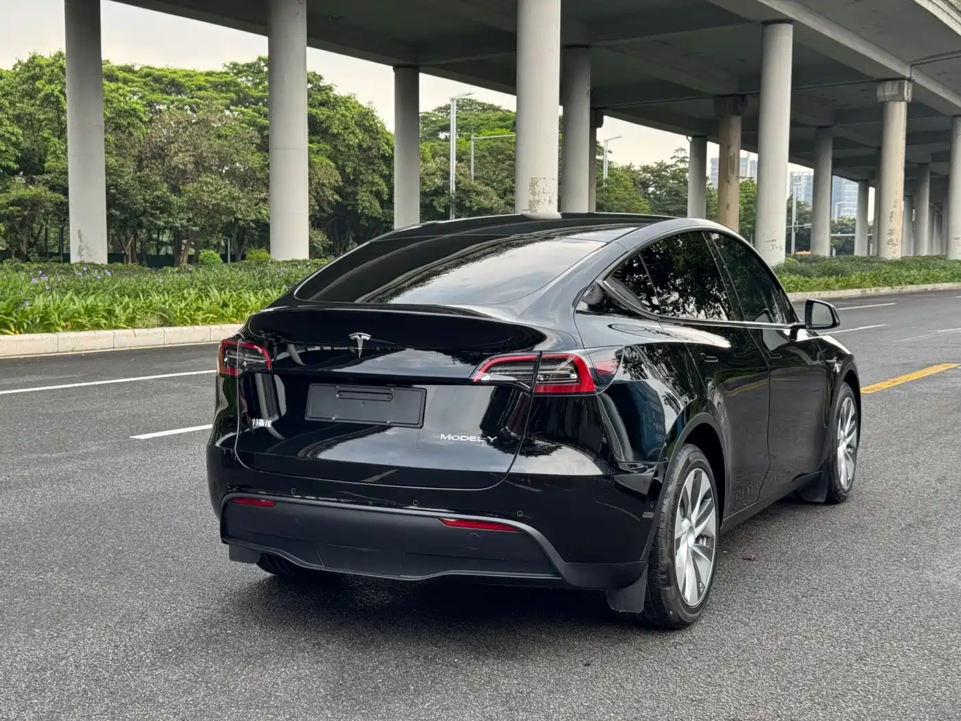 Tesla Model Y 2021 2021 Model Long Range AWD