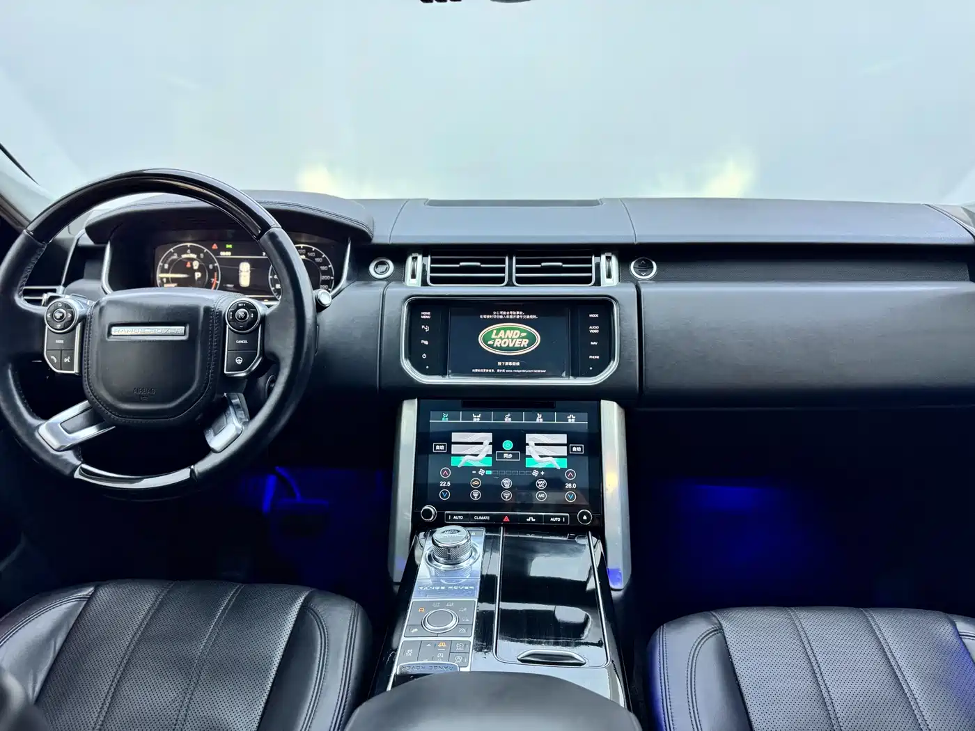 Land Rover Range Rover 2015 3.0 TDV6 Vogue фото 14