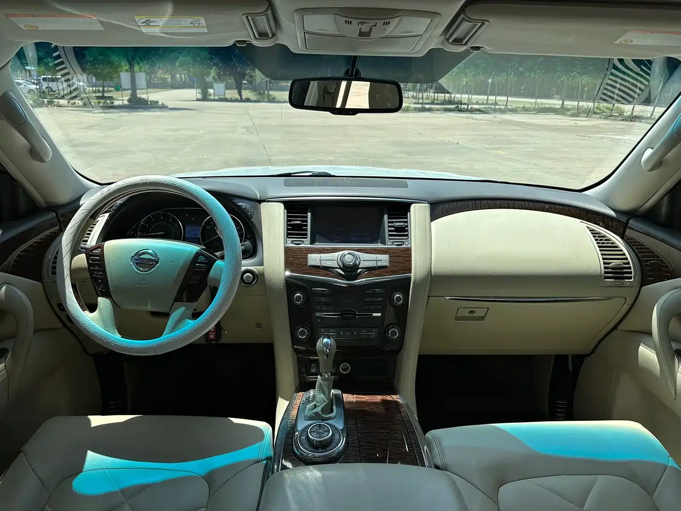 Nissan Patrol 2018 4.0L Leadership фото 9
