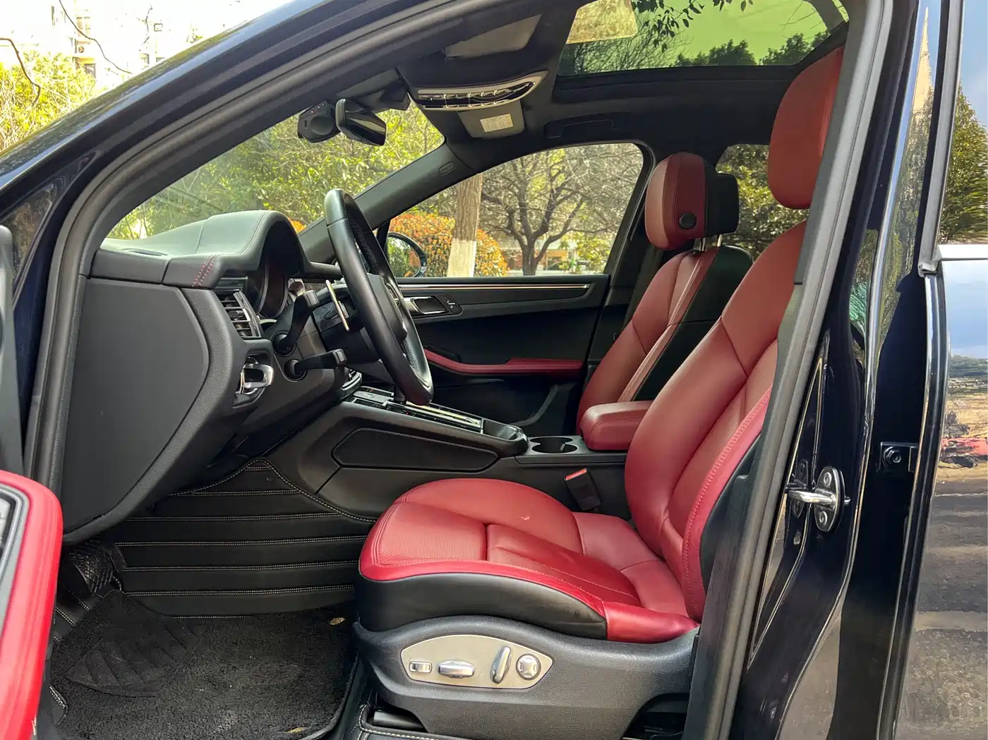 Porsche Macan 2022 Macan 2.0T фото 7