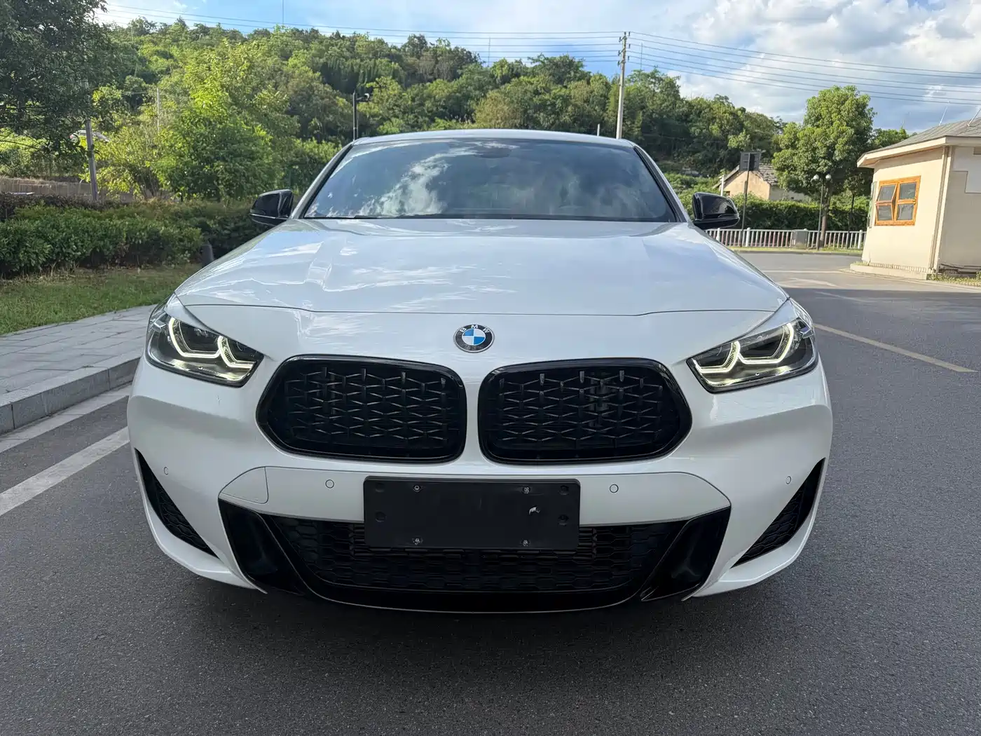 BMW X2 2023 2022 sDrive25i Black Night Edition