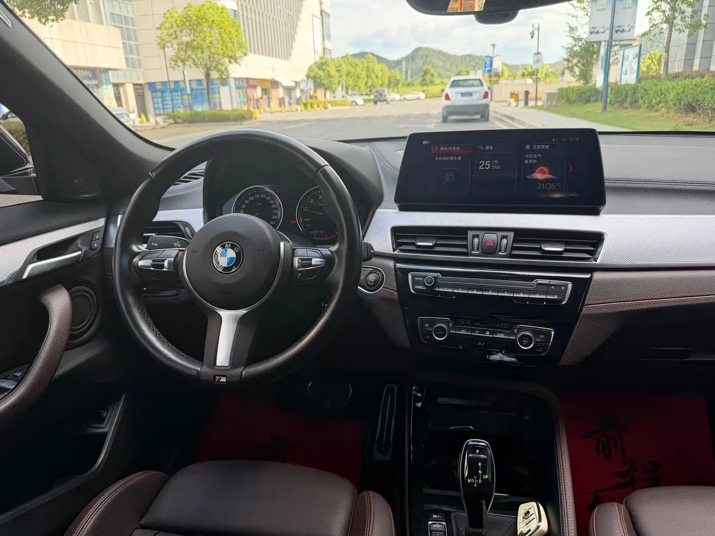 BMW X2 2023 2022 sDrive25i Black Night Edition