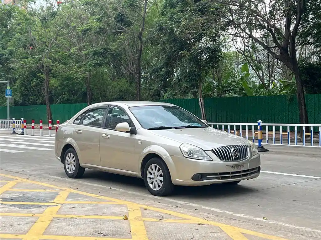 Buick Excelle 2013 1.5L Automatic Classic фото 9