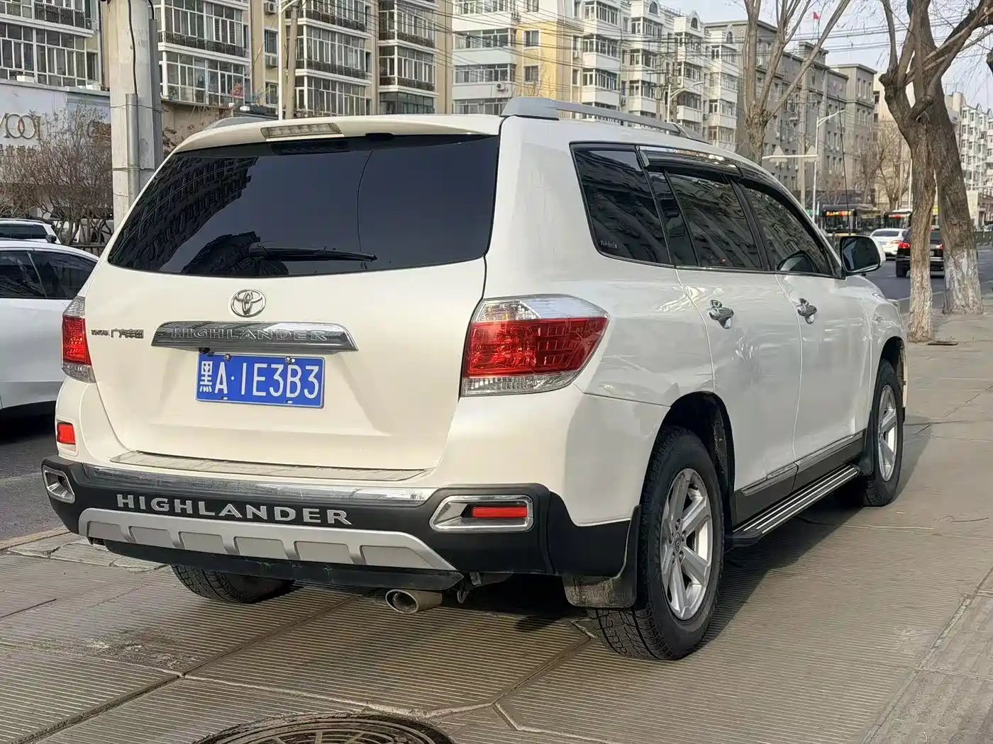 Toyota Highlander 2012 2.7L 2WD 5-seater Elite Edition фото 6