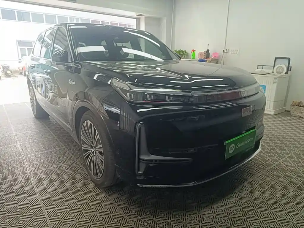 2025 Geely Galaxy Galaxy M9
