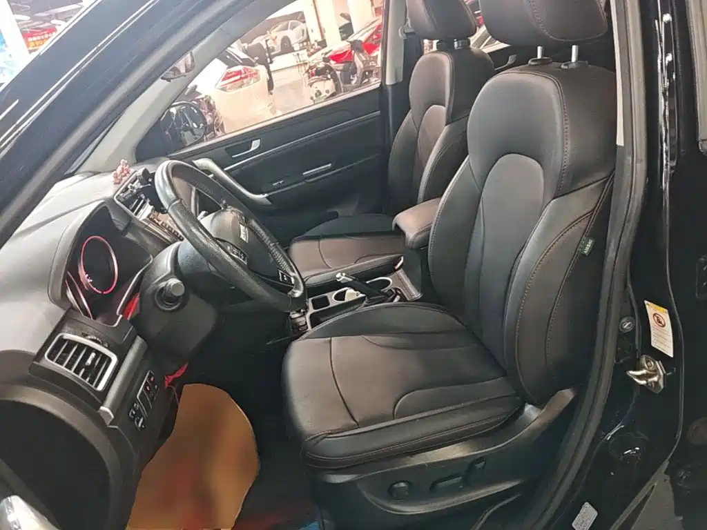 Фото 15 - Haval H6