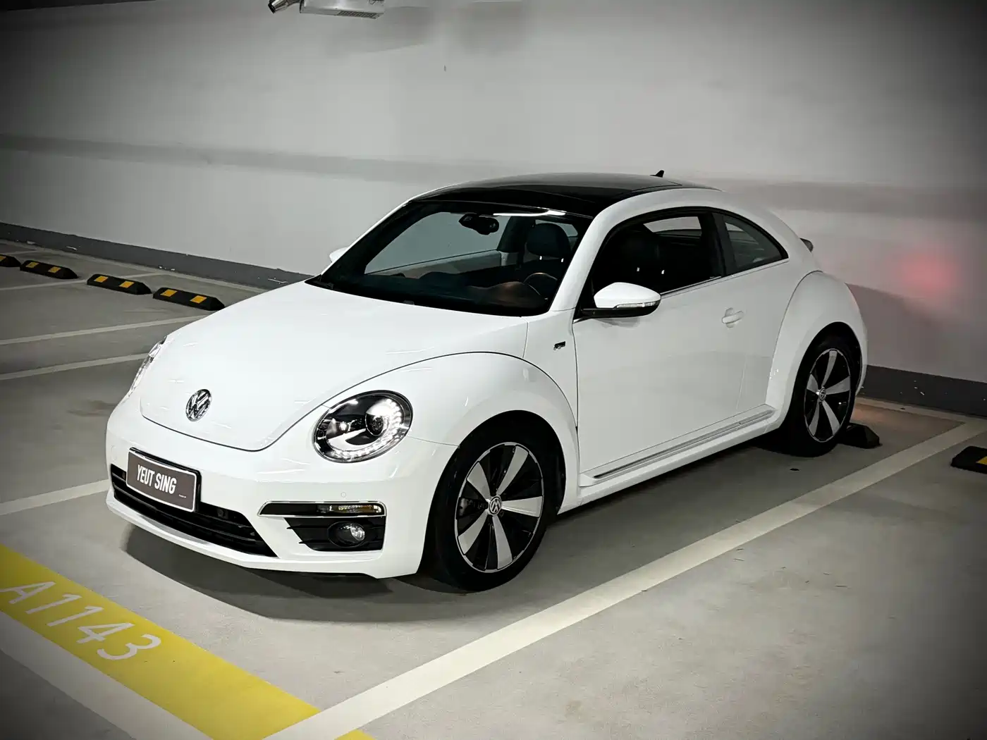 صورة 1 - Volkswagen Beetle