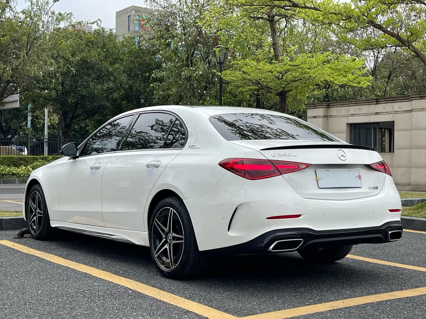 Mercedes-Benz C-Class 2025 C 260 L Night Sport Edition фото 6