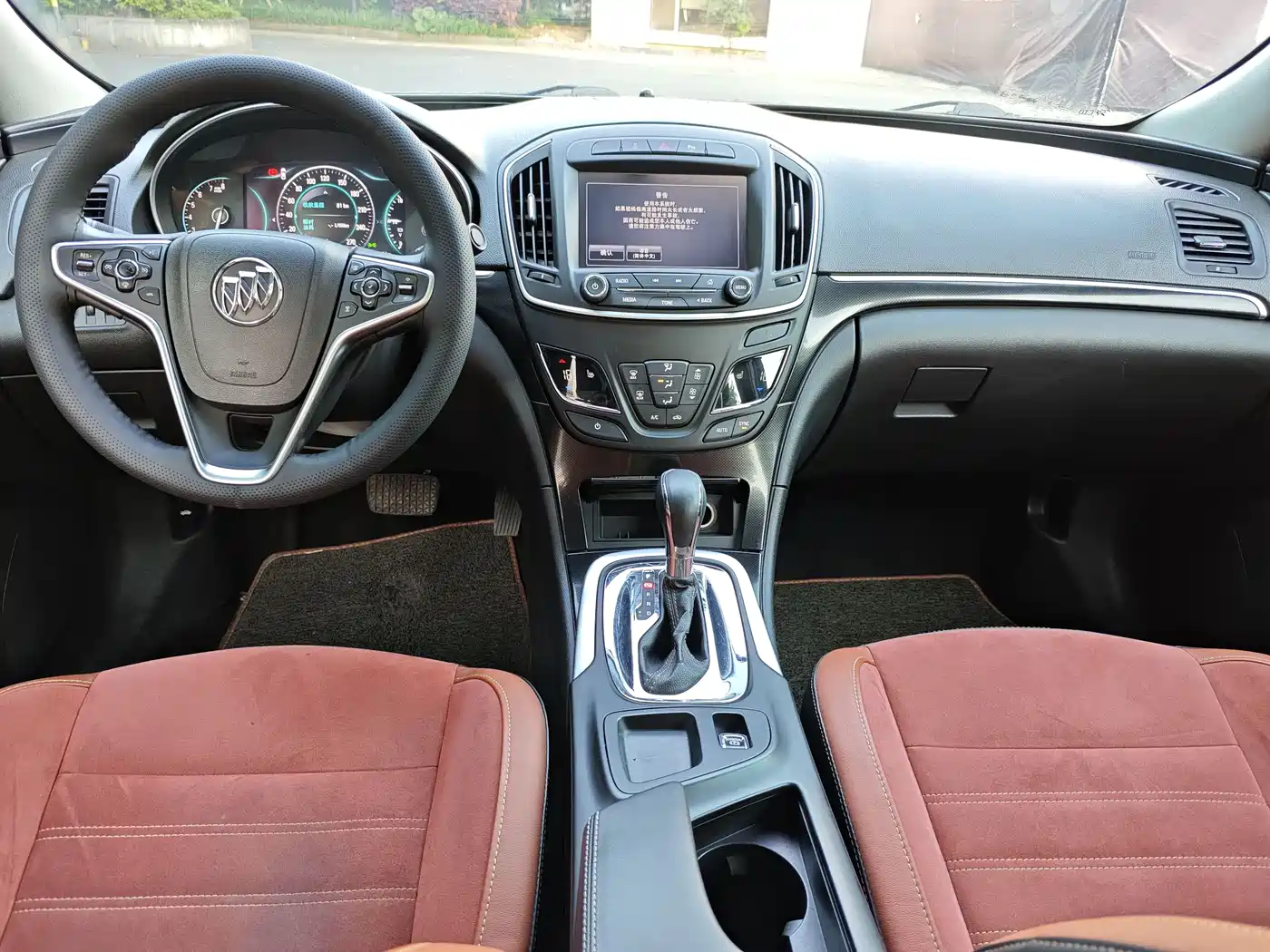 Buick Regal 2015 1.6T Elite Tech Edition фото 11