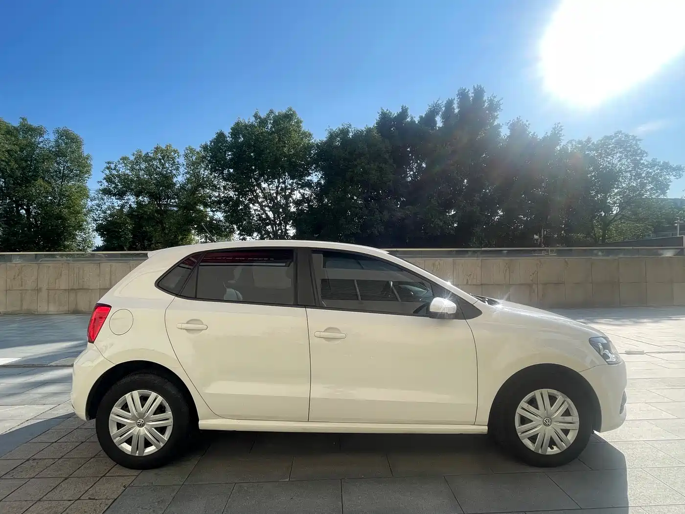 Volkswagen Polo 2018 1.5L Auto Safe Drive фото 10