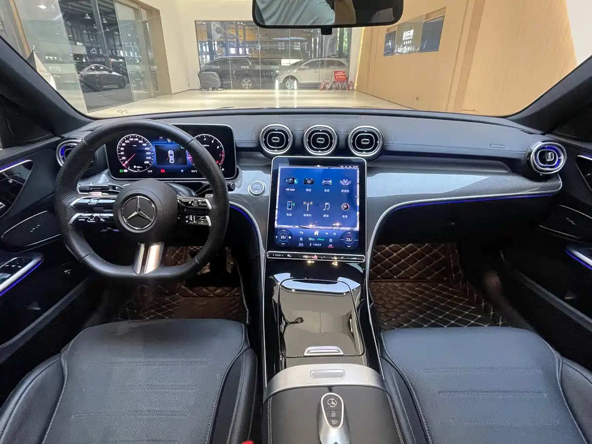 MERCEDES-BENZ C CLASS