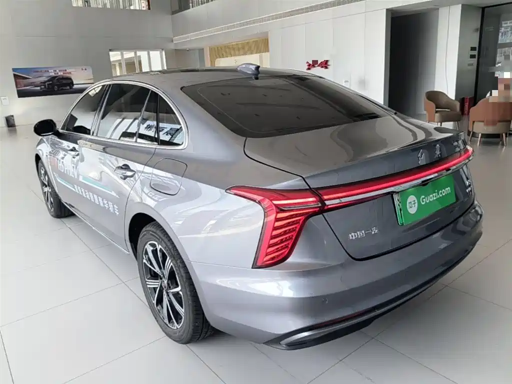 Hongqi H5 PHEV 2025 170 Super Hybrid Edition фото 5