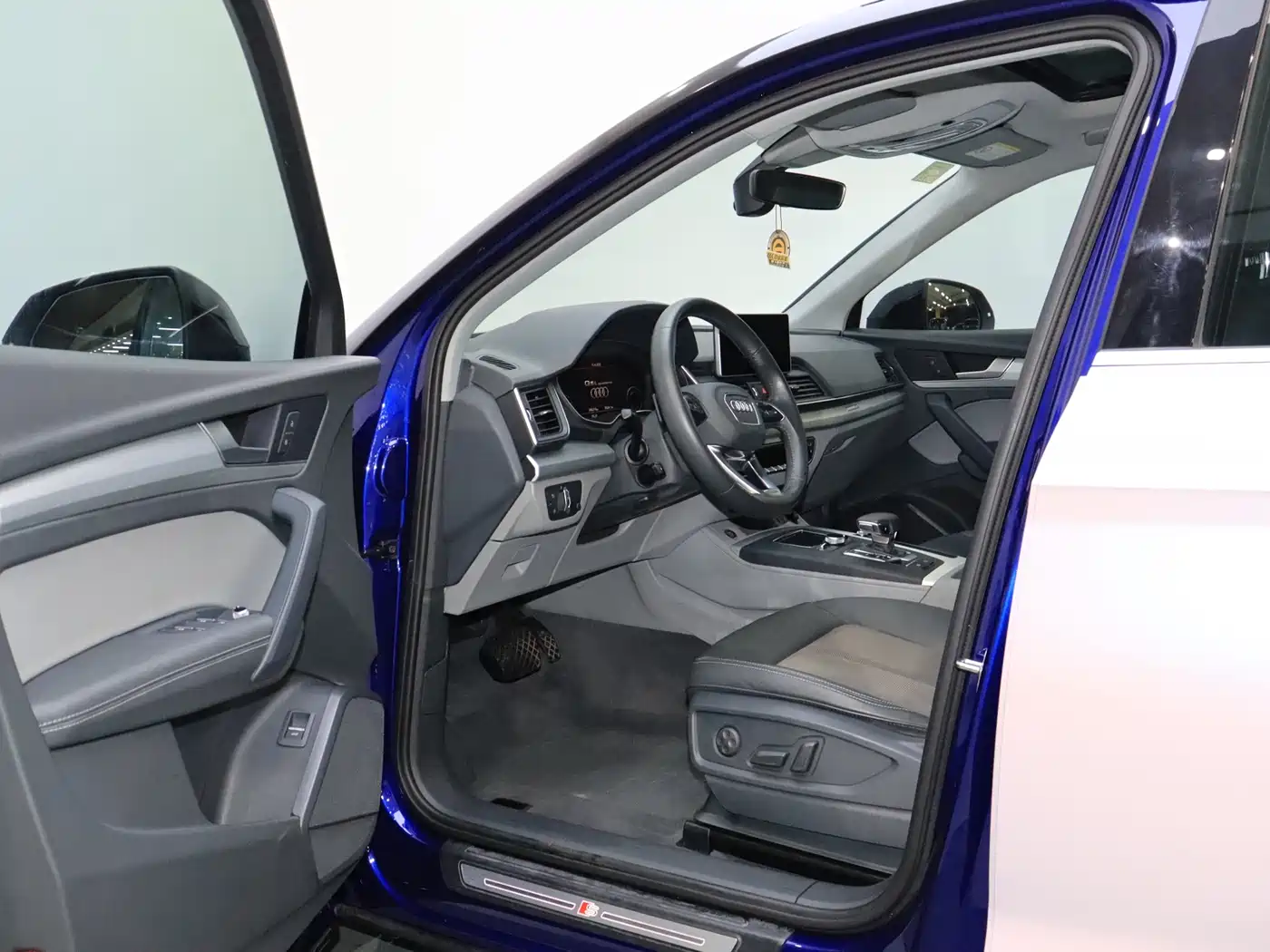 Audi Q5L 2018 40 TFSI Prestige Fashion (China V) фото 16