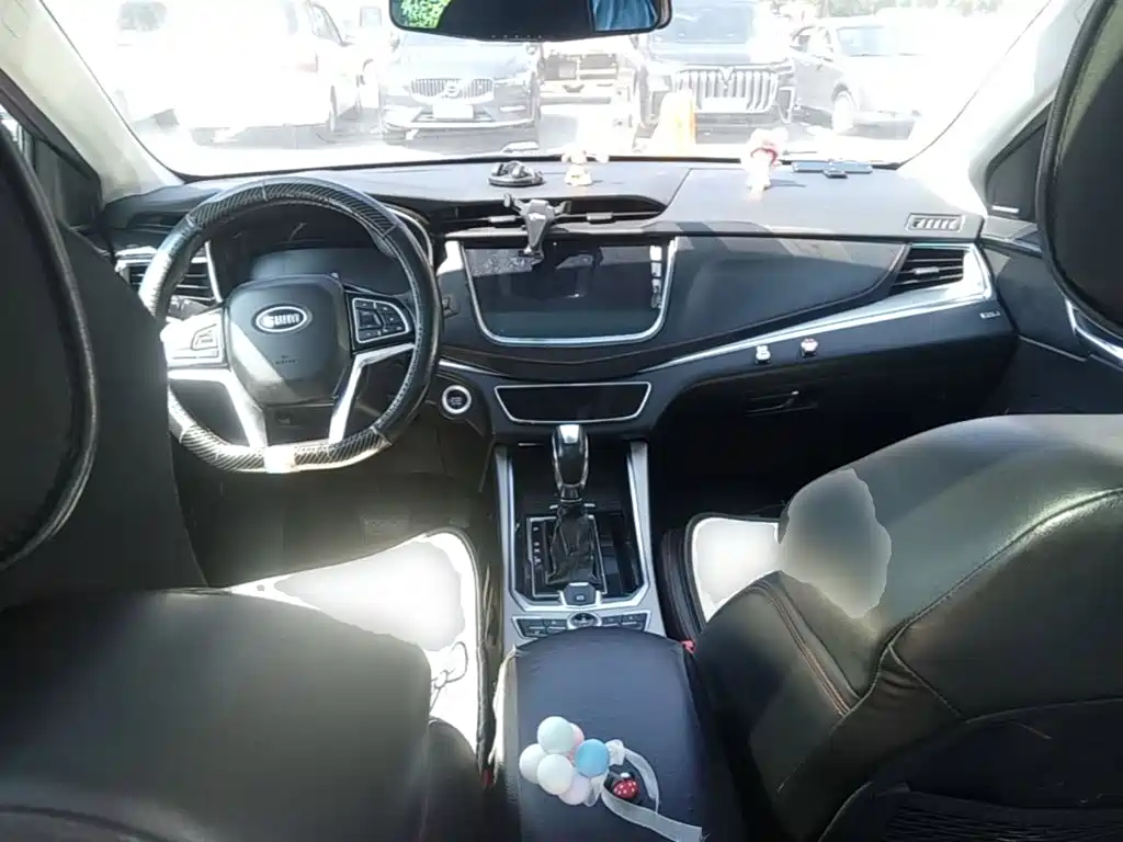 SWM Motor SWM G01 2019 2018 1.5T Automatic Smart UP