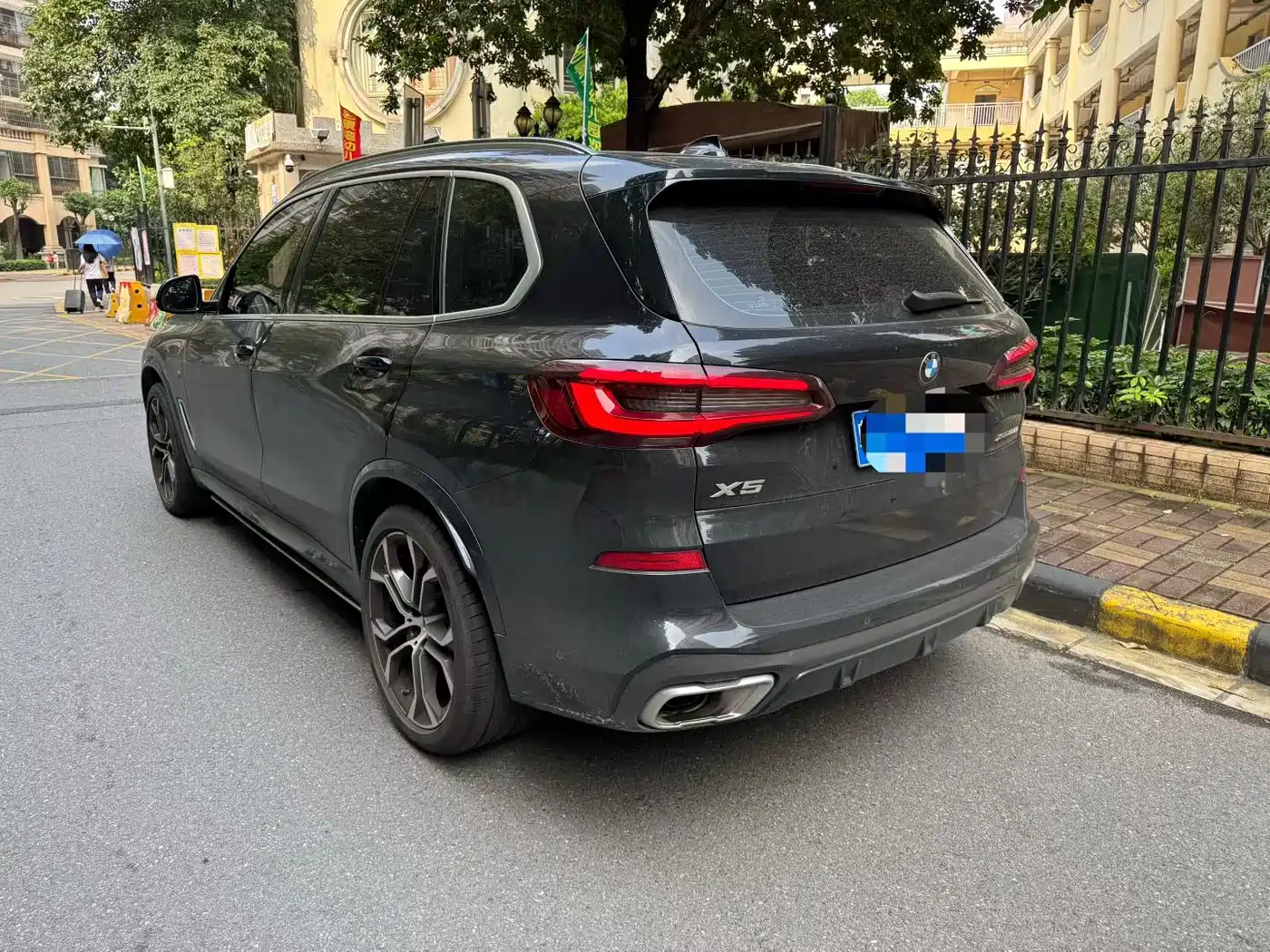 BMW X5 2022 Facelift xDrive 40Li Premium M Sport Package фото 2