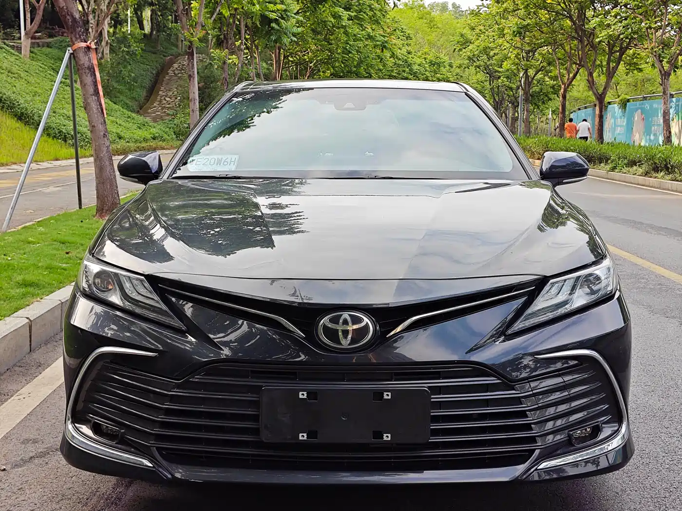 Toyota Camry 2021 2.0G Luxury Edition фото 2