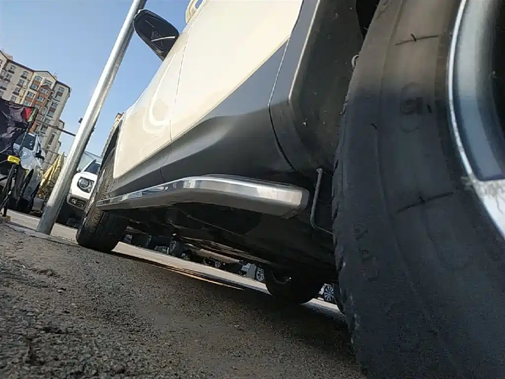 Toyota RAV4 Rongfang 2015 2.0L CVT 2WD Trend Edition фото 22