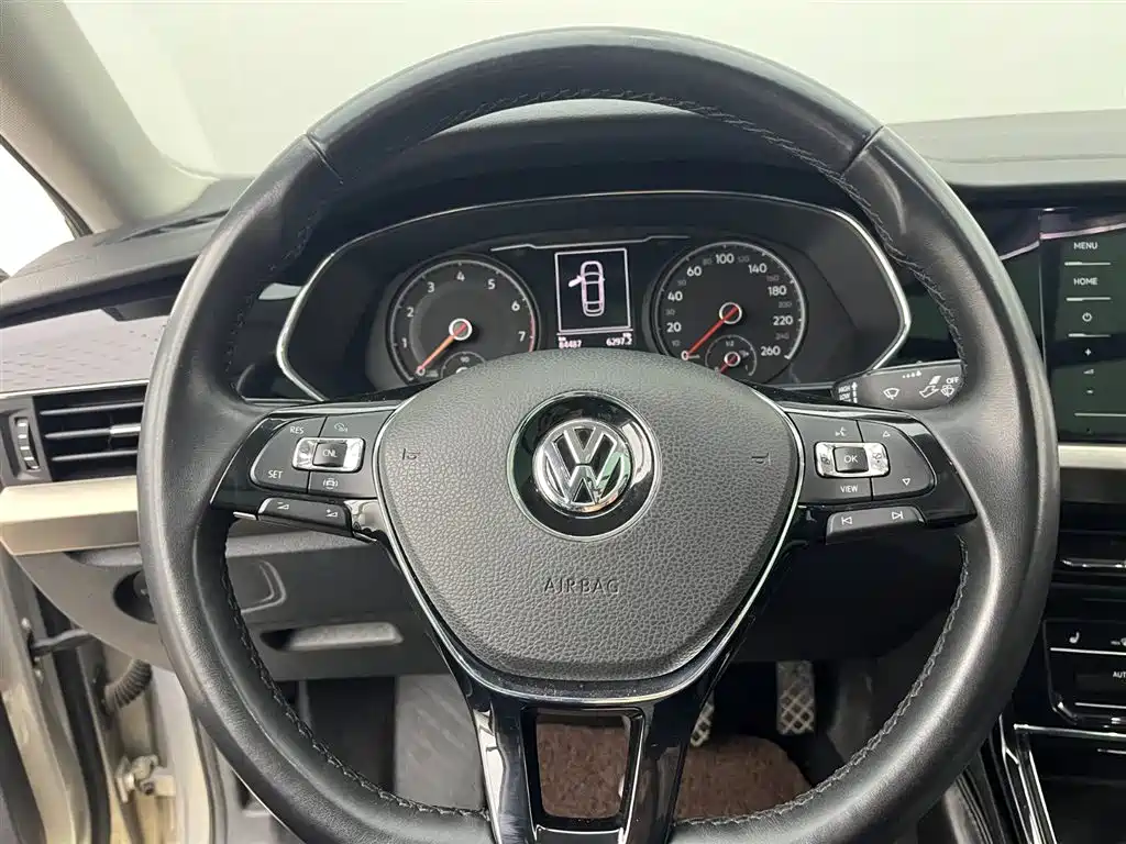Volkswagen Passat 2020 330TSI Elite Edition China V фото 12