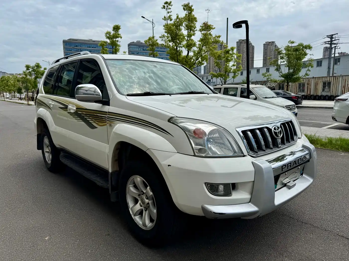 Toyota Prado (Import) фото 3