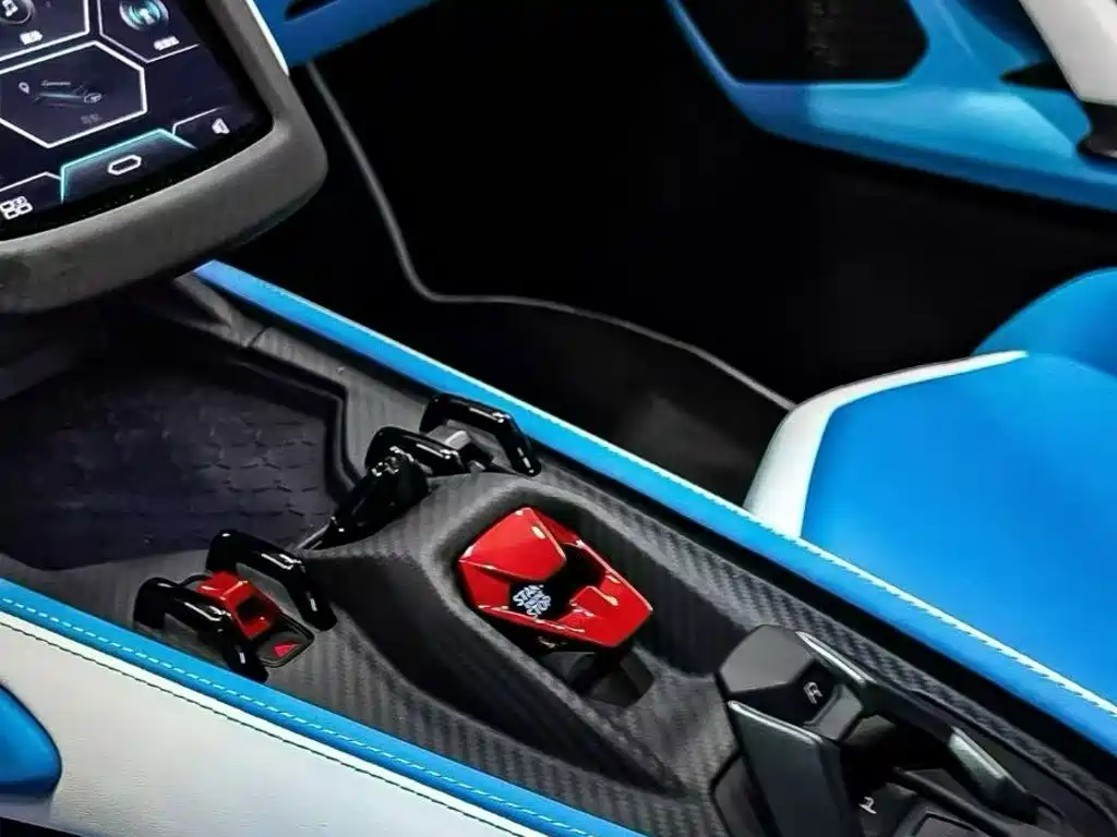 2025 Lamborghini Revuelto