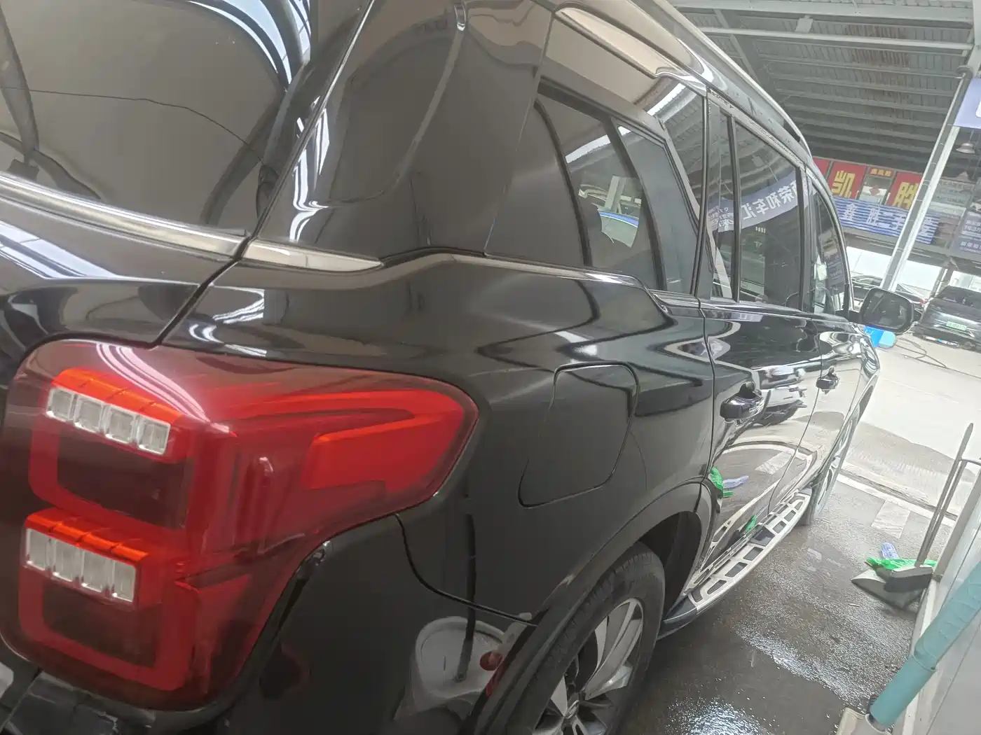 GAC Trumpchi Trumpchi GS8 2017 320T 2WD Luxury Smart Connect (7-seater) фото 16