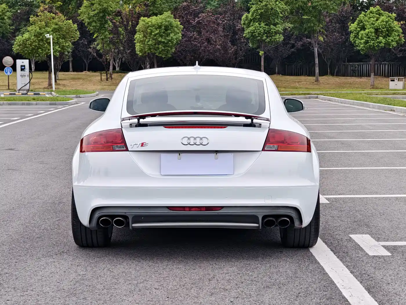 Audi TTS 2012 2011 Model TTS Coupe 2.0TFSI quattro
