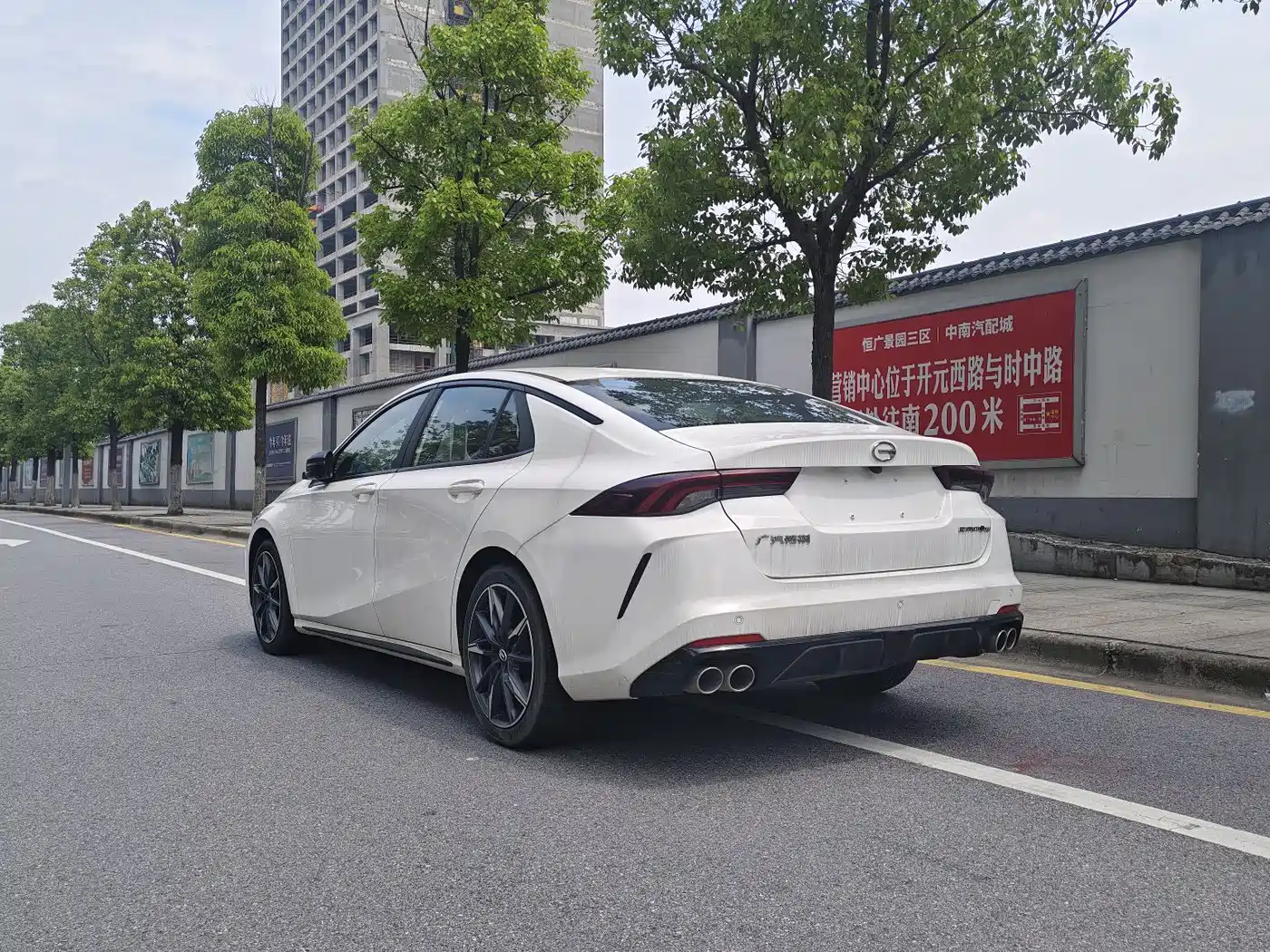 GAC Trumpchi Trumpchi Emkoo 2021 270T DCT J15 Edition фото 8