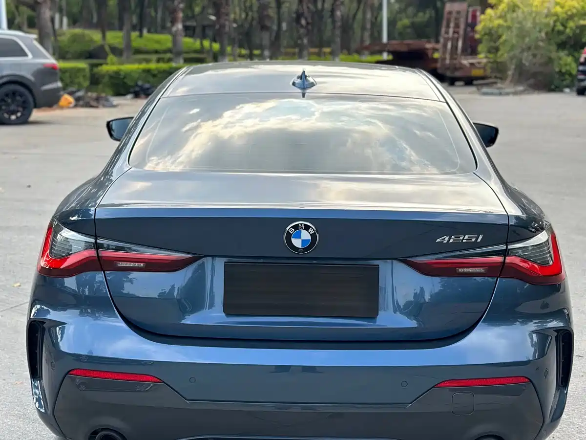 BMW 4 Series 2023 425i M Sport Shadowline Package фото 8