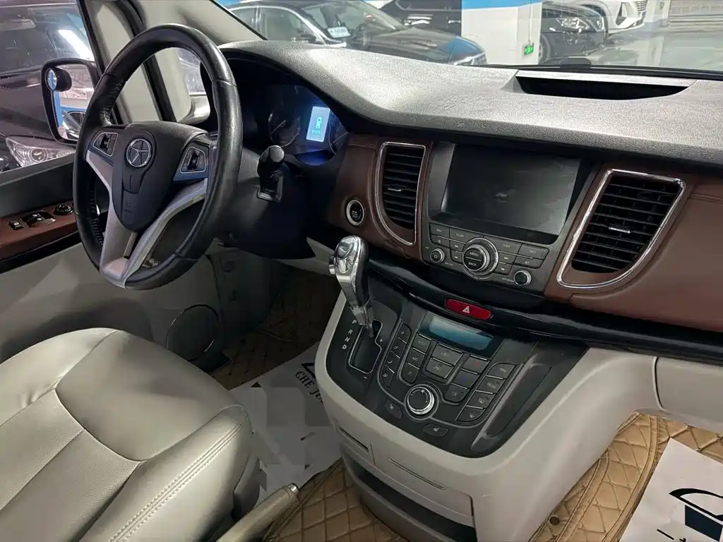 JAC Motors Refine M5 2016 2014 2.0T Gasoline Automatic Official Version