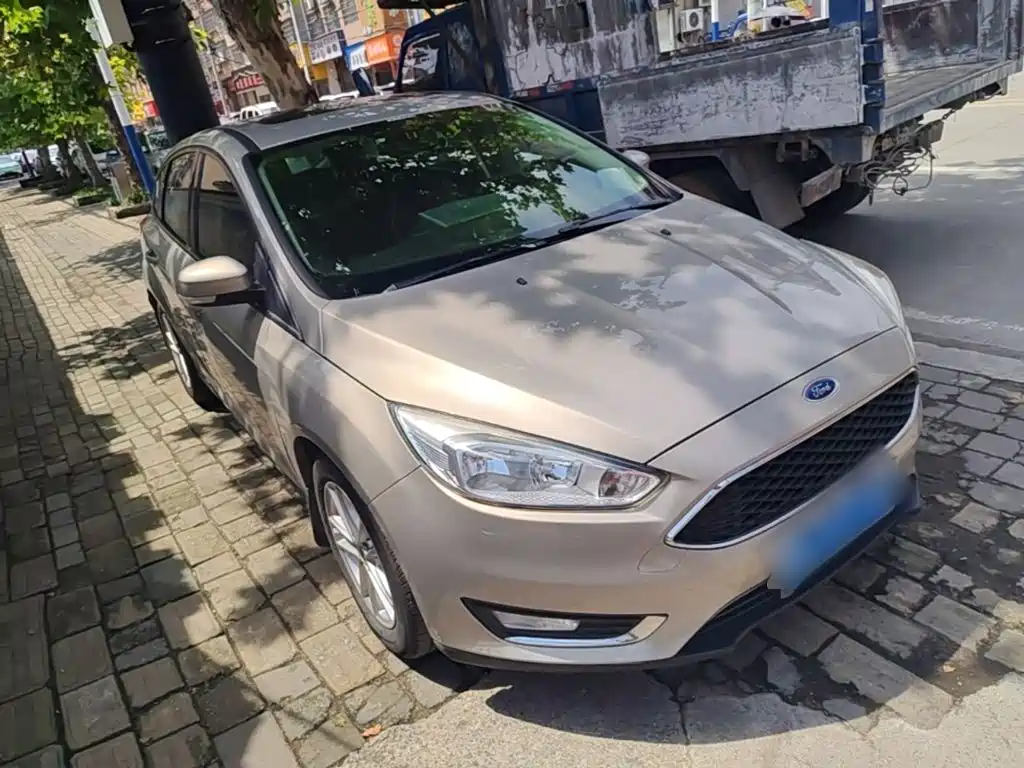 Photo 4 - Ford Focus
