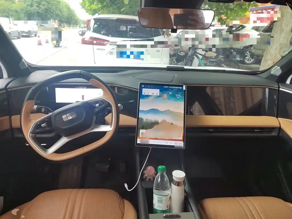 Geely Galaxy Galaxy L7 2023 1.5T 115km Starship фото 12