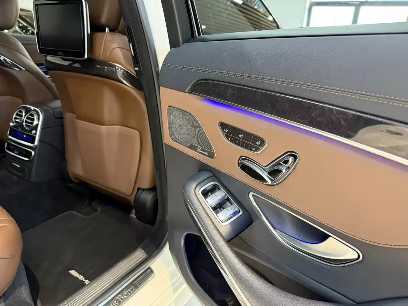 Mercedes-Benz S-Class 2017 S 400 L 4MATIC фото 11