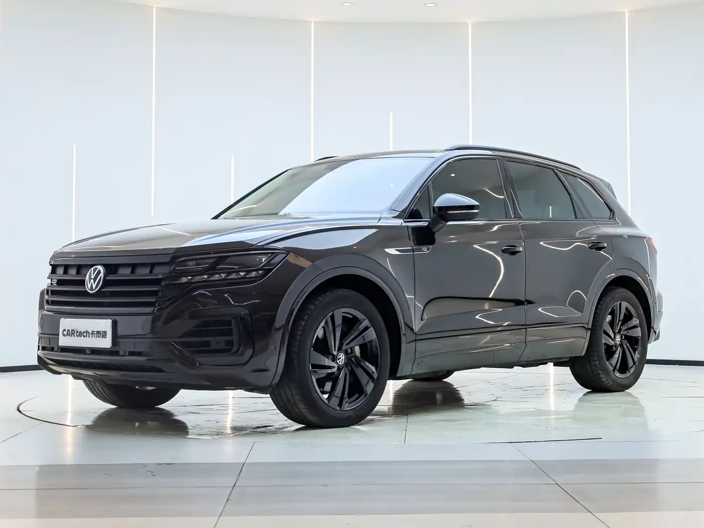 Volkswagen Touareg 2022 3.0TSI Rui Xiang Edition Gloss Black Sport Package
