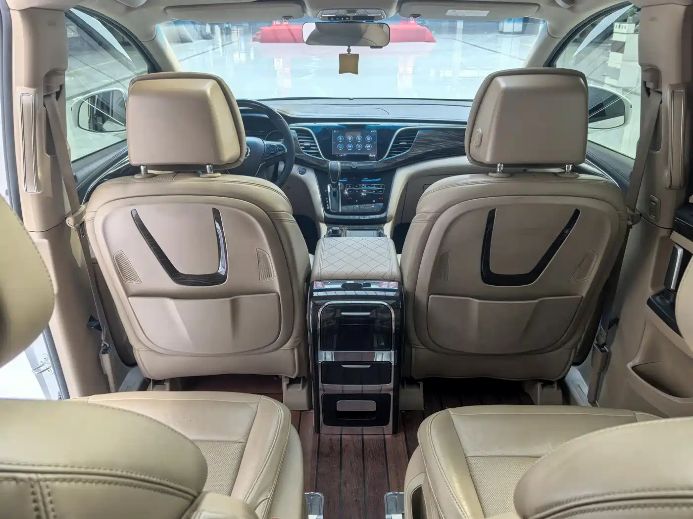 Buick GL8 2018 ES 28T Luxury Type China VI фото 19