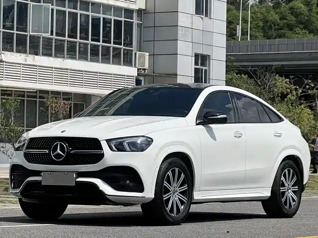 Mercedes-Benz GLE Coupe 2020 GLE 350 4MATIC Coupe SUV Luxury — фото 1
