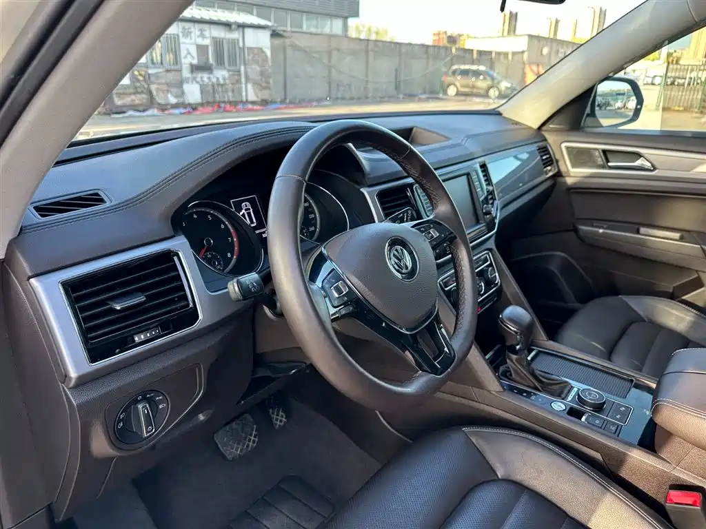 Volkswagen Teramont 2017 380TSI 4WD Luxury Edition фото 14