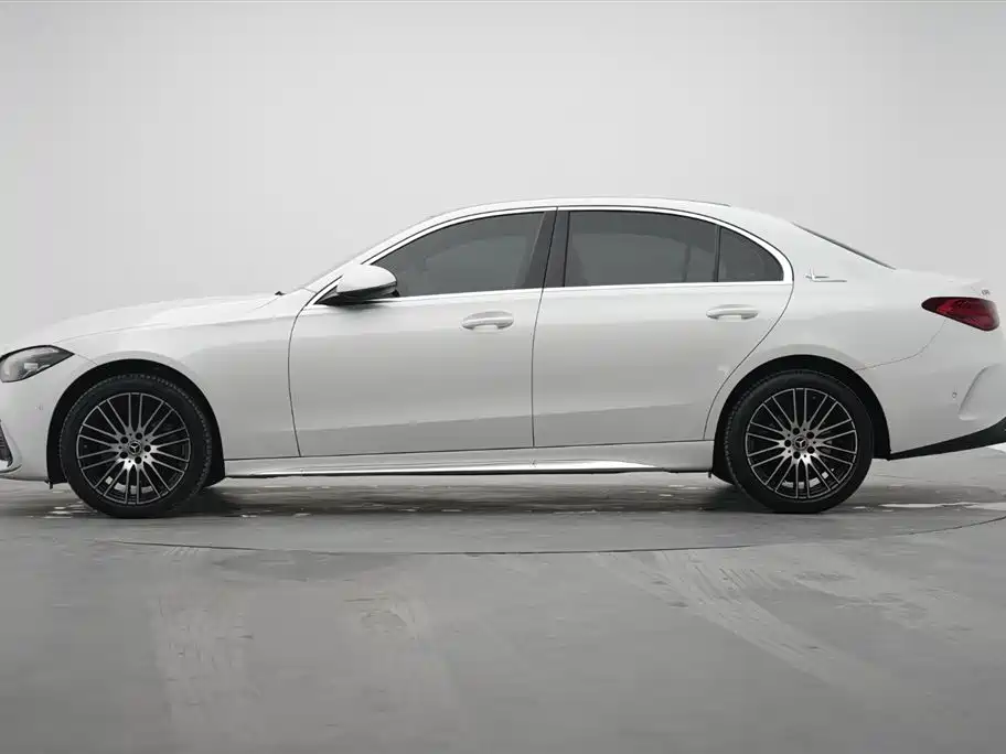 Mercedes-Benz C-Class 2023 Facelift C 260 L Sport Edition фото 6