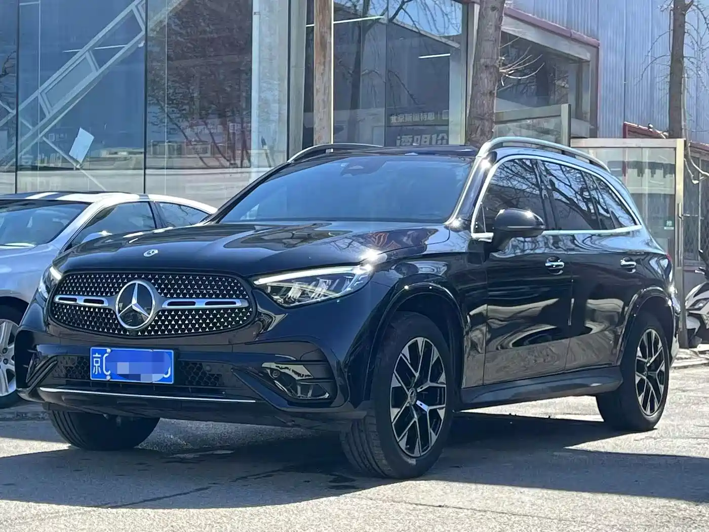MERCEDES-BENZ GLC