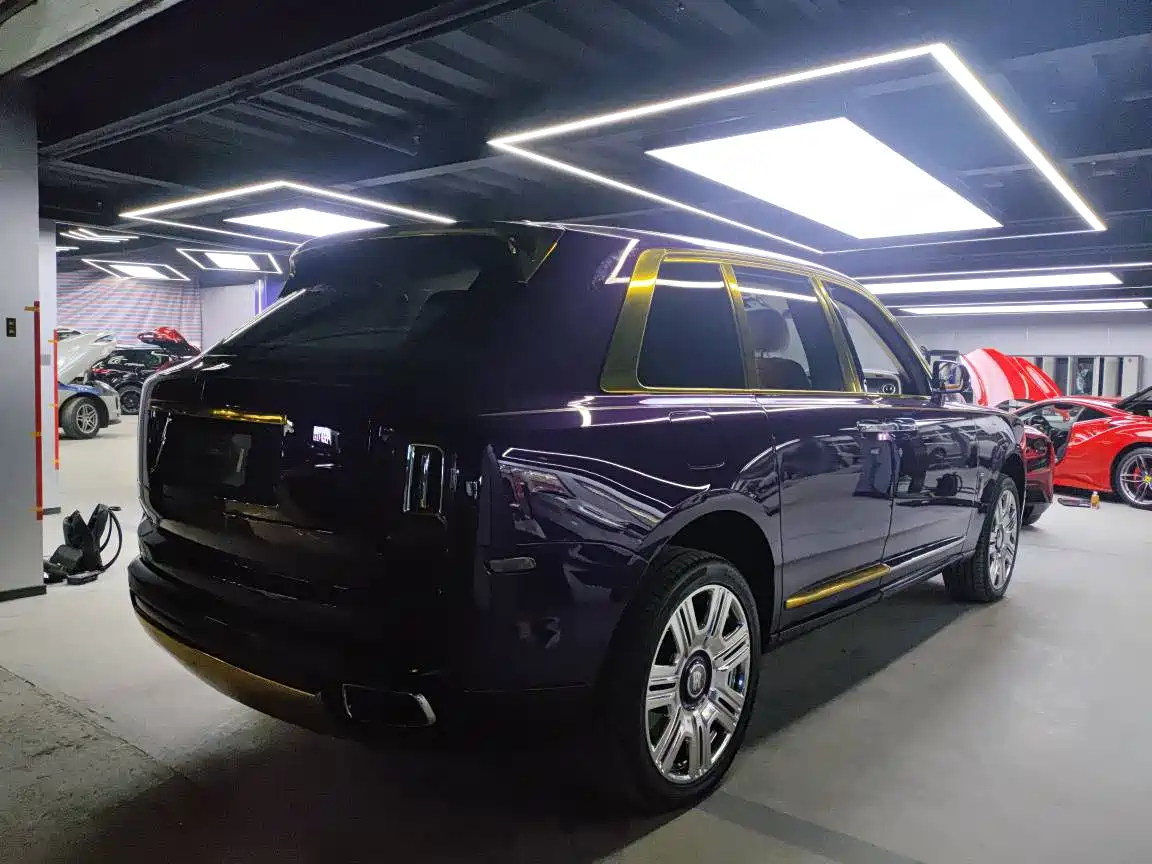 ROLLS-ROYCE CULLINAN