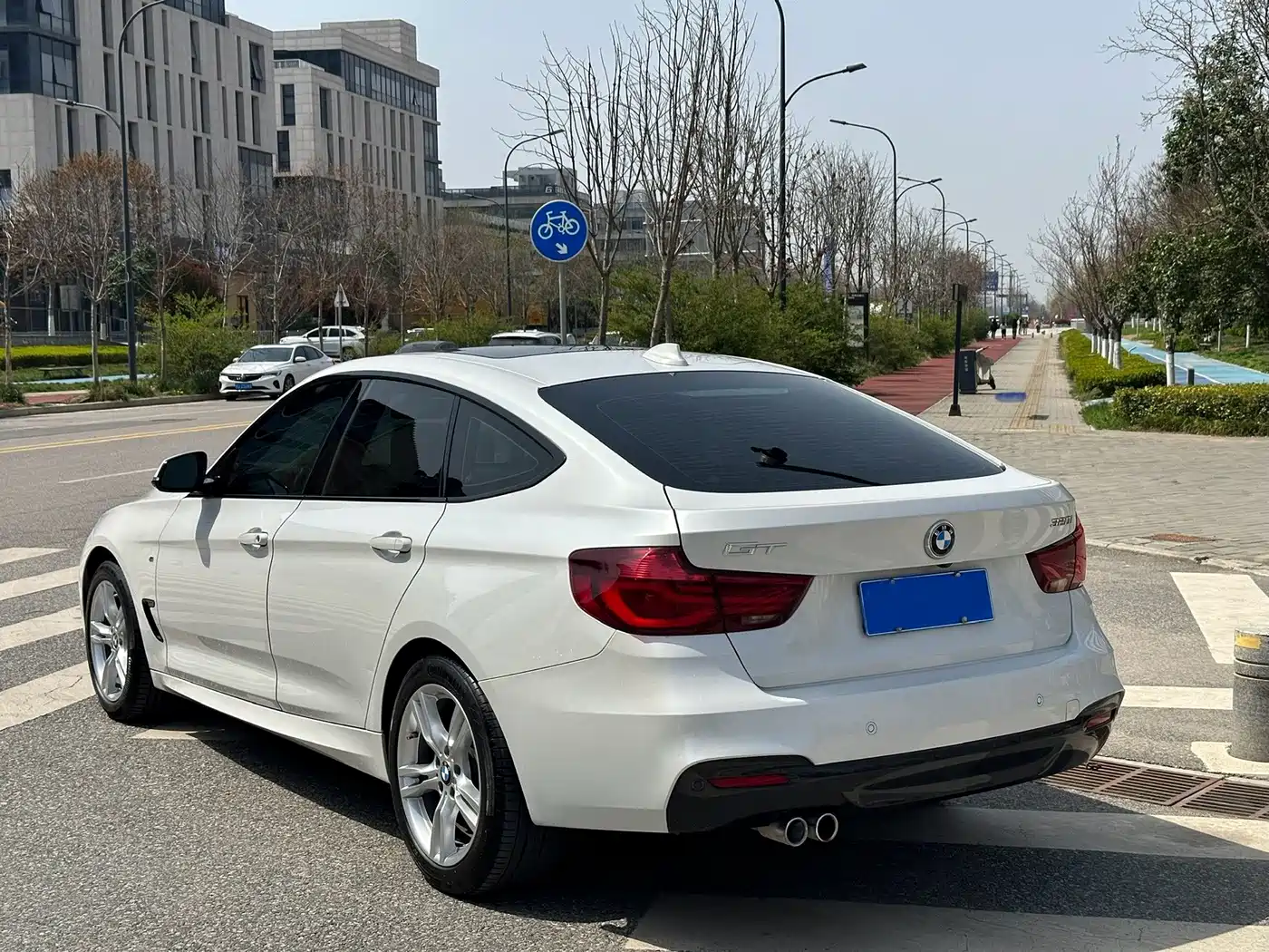 BMW 3 Series GT 2021 2020 320i M Sport Package