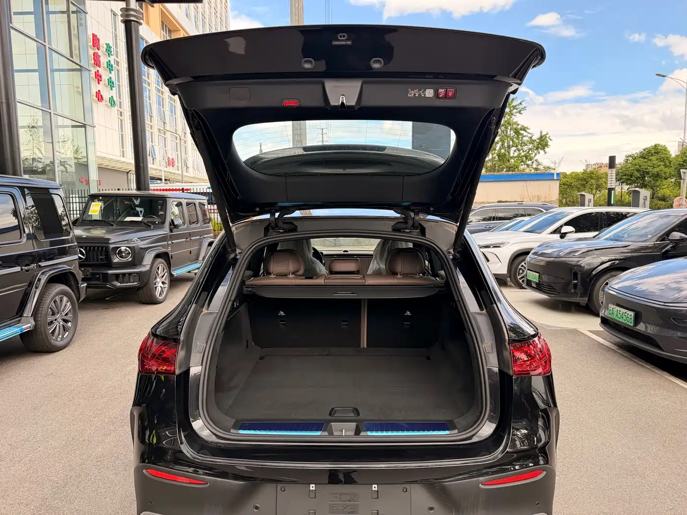 Mercedes-Benz EQE SUV 2024 500 4MATIC Luxury Edition фото 21
