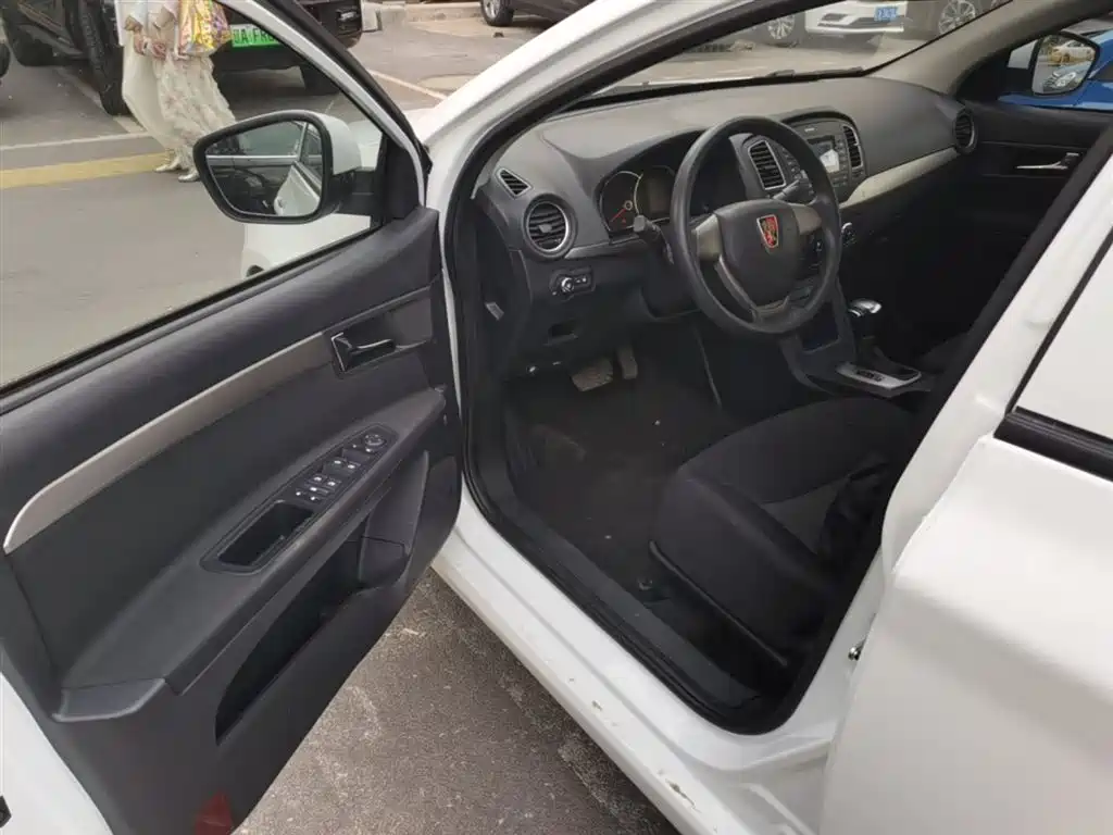 Roewe 350 2017 2015 Model 1.5L Automatic Luxury Sunroof Edition