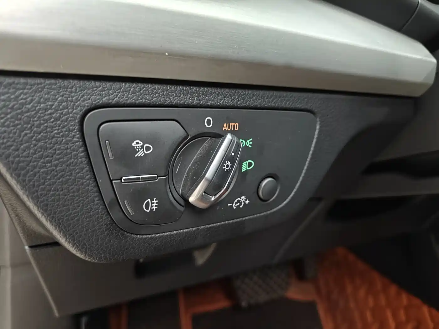 Audi Q5L 2020 40 TFSI Prestige Fashion фото 16