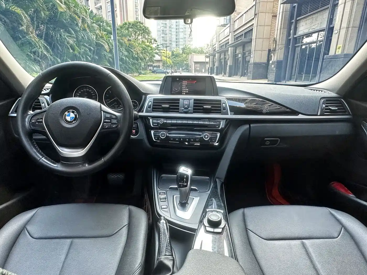 BMW 3 Series 2017 320Li Fashion фото 9